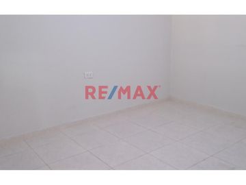 Casa en Venta en Los Olivos - Urbanización Micaela Bastidas