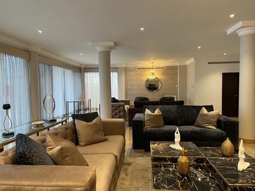 Venta de casa en Biblos Samborondón