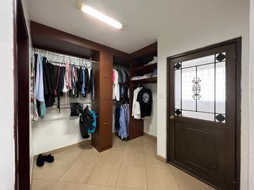 Venta de casa en Biblos Samborondón