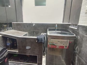 VENTA DEPARTAMENTO 3 PISO 120 M2 SUPER COMERCIAL LOS OLIVOS