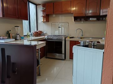 CASA EN VENTA CARAPUNGO