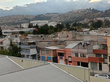 CASA EN VENTA CARAPUNGO