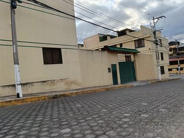 CASA EN VENTA CARAPUNGO