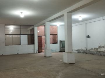 ¡OCASION!. Casa Local Comercial En Venta O Alquiler, Puente Piedra