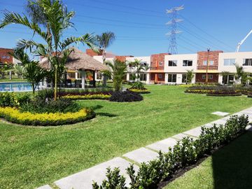 Casa con alberca con 3 recamaras al sur de Cuernavaca