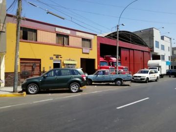 Venta Casa/Terreno la mejor zona de La Victoria