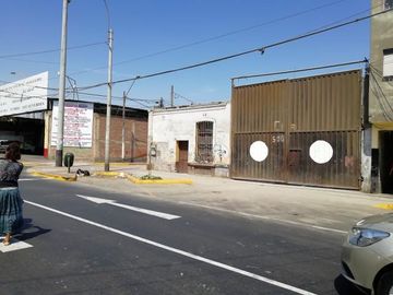 Venta Casa/Terreno la mejor zona de La Victoria