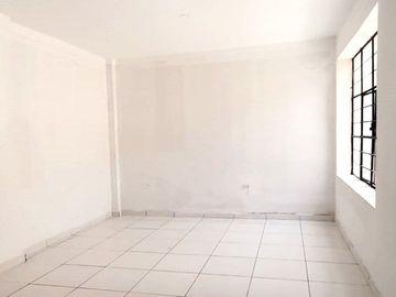 Venta, casa en Av. Cesar Canevaro, San Juan de Miraflores - vivienda y/o comercio