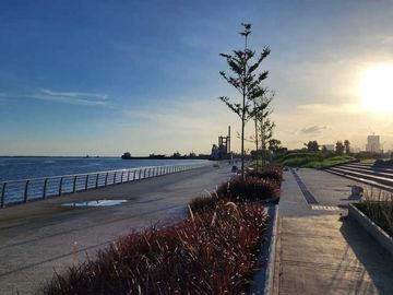 1 Bedroom Condo for Sale at Mandani Bay Cebu