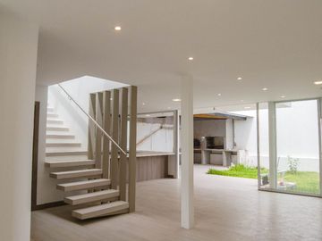 Casa Personalizable en Venta, Nayon Inchapicho