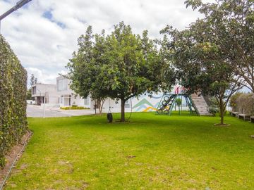 Casa Personalizable en Venta, Nayon Inchapicho