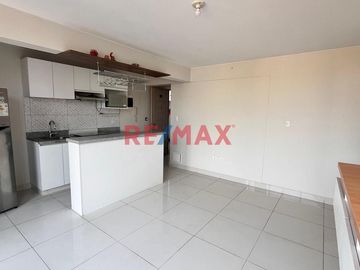 Santa Beatriz - Venta De Departamento