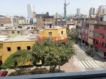 Santa Beatriz - Venta De Departamento