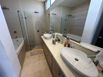 Apartamento de 3 habitaciones con vista espectacular en venta. Sector La castellana Barranquilla.