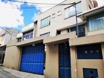 Venta casa Monjas Jardín del Valle 4 dormitorios
