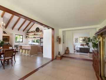 FINCA EN VENTA  LOS PINOS POLO CLUB MOSQUERA