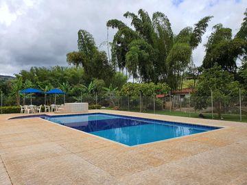 VENTA HERMOSA FINCA LA CUMBRE -SECTOR ARBOLEDAS