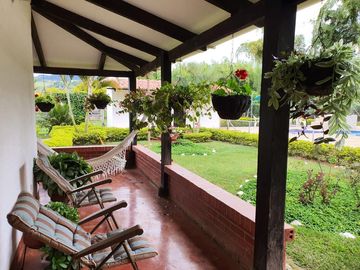 VENTA HERMOSA FINCA LA CUMBRE -SECTOR ARBOLEDAS
