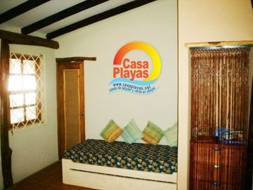 Casa al pie del mar con piscina VENDO en PLAYAS VILLAMIL, via a Data Posorja.