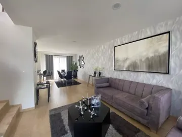 CASA EN VENTA JURIQUILLA