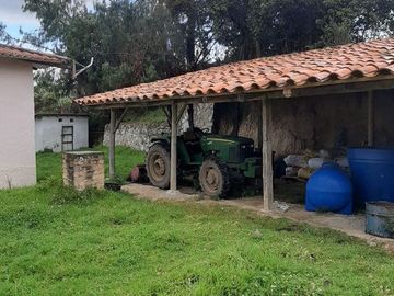 Hacienda lechera ganadera de venta en Nabón a 1 hora de Cuenca completamente tecnificada