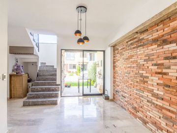 Casa en Venta con 4 Recamaras alberca a 15 minutos de Cuernavaca en Jiutepec Morelos