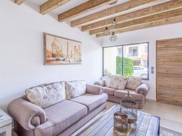 Casa en Venta con 4 Recamaras alberca a 15 minutos de Cuernavaca en Jiutepec Morelos