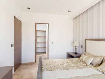 Casa en Venta con 4 Recamaras alberca a 15 minutos de Cuernavaca en Jiutepec Morelos