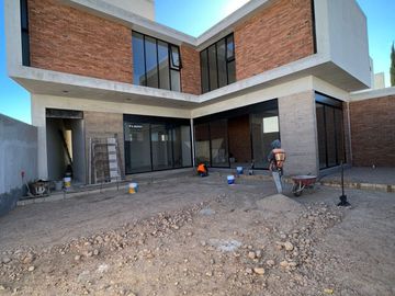 Casa en Venta, Sabinos Cerrada del Pedregal