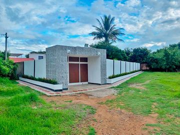 FINCA EN VENTA UBICADA EN VALLEDUPAR/VALENCIA CESAR