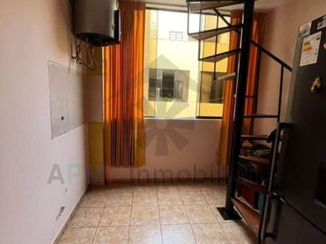 REMATE DE DEPARTAMENTO EN QUINTO PISO EN EL CENTRO DE CHICLAYO