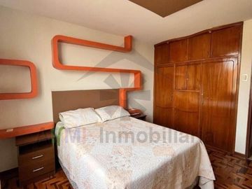 REMATE DE DEPARTAMENTO EN QUINTO PISO EN EL CENTRO DE CHICLAYO