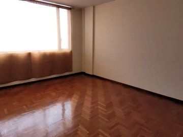 Venta Edificio Rentero al Norte sector Carcelen para Inversionistas