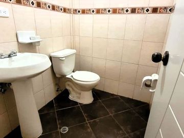 Venta Edificio Rentero al Norte sector Carcelen para Inversionistas