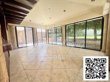 CASA EN VENTA, PRIMERA SECCIÓN DE BALCONES DEL CAMPESTRE, LEÓN, GTO; SUPER PRECIO DE OPORTUNIDAD.