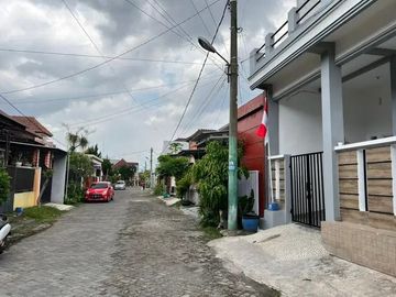 Rumah Kost Luas 102 Kamar 8 Borobudur Sukarno Hatta Suhat Malang