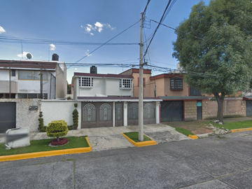OPORTUNIDAD UNICA DE CASA EN NAUCALPAN SATELITE