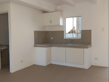 Rfo unit with 2-4 bedrooms in Camella Bucandala in Imus Cavite