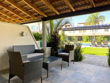 Casa con alberca, roof garden con jacuzzi