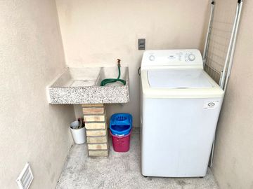 Casa con alberca, roof garden con jacuzzi