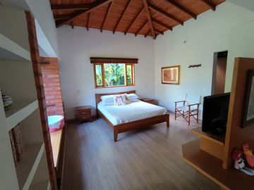 Country Home Surrounded by Natural Beauty, Peace and Tranquility, Don Diego - El Retiro