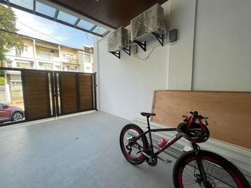 Coveted Brand New House & Lot Don Antonio Heights Q.C. Philhomes - Kenneth Matias