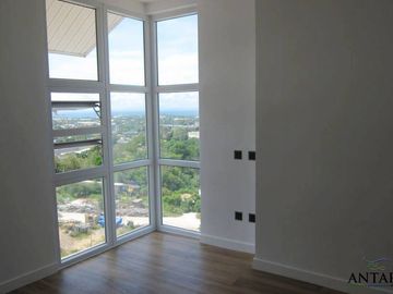 Ready to Move-in 24.66 Sq.m Studio Condo Units for Sale, Talisay near SRP Cebu