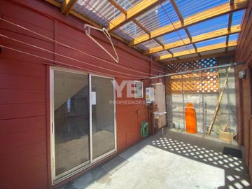 CASA CON CABAÑA EN VILLARRICA