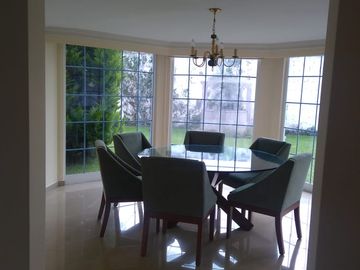 RESIDENCIA EN VENTA EN CACALOMACAN