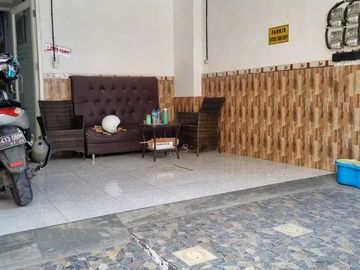 Rumah Kost 6 Kamar Luas 66 di Griya Shanta Sukarno Hatta Suhat kota Malang _ 125E