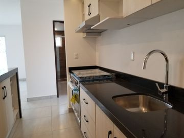 Estrene nuevo Departamento a 800 metros de la estación Lerma del Tren Interurbano y una cuadra de Walmart Plazas Outlet.