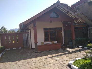 dijual rumah villa nyaman dan sejuk best view @ area cibodas maribaya lembang