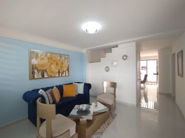 Casa en venta en Los Alpes.