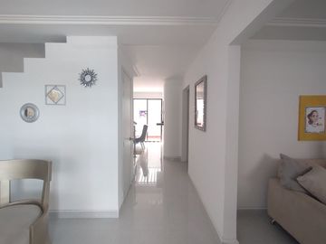 Casa en venta en Los Alpes.
